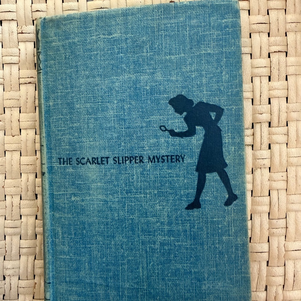 The Scarlet Slipper Mystery Book Nancy Drew 1954 hardcover